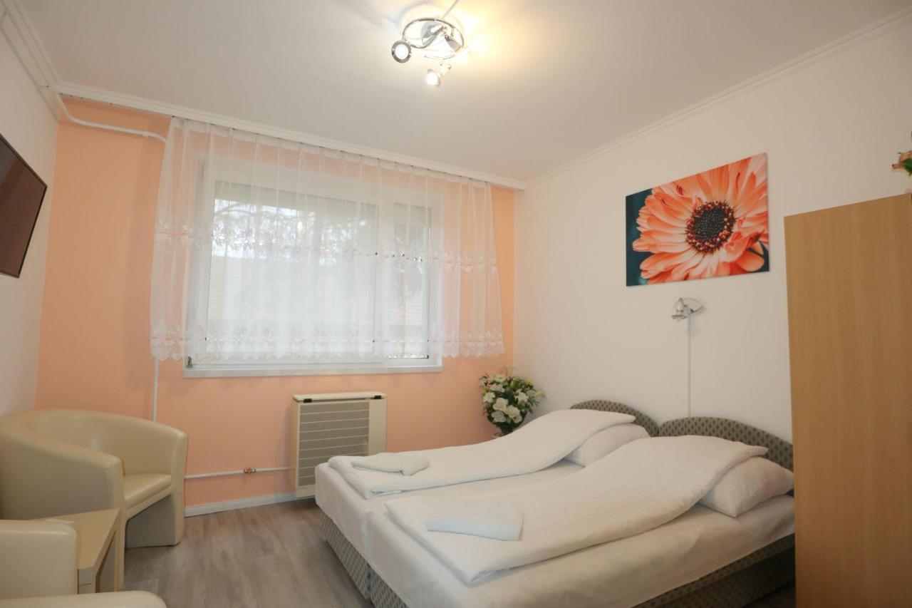 Anna Apartman Szeged Luaran gambar